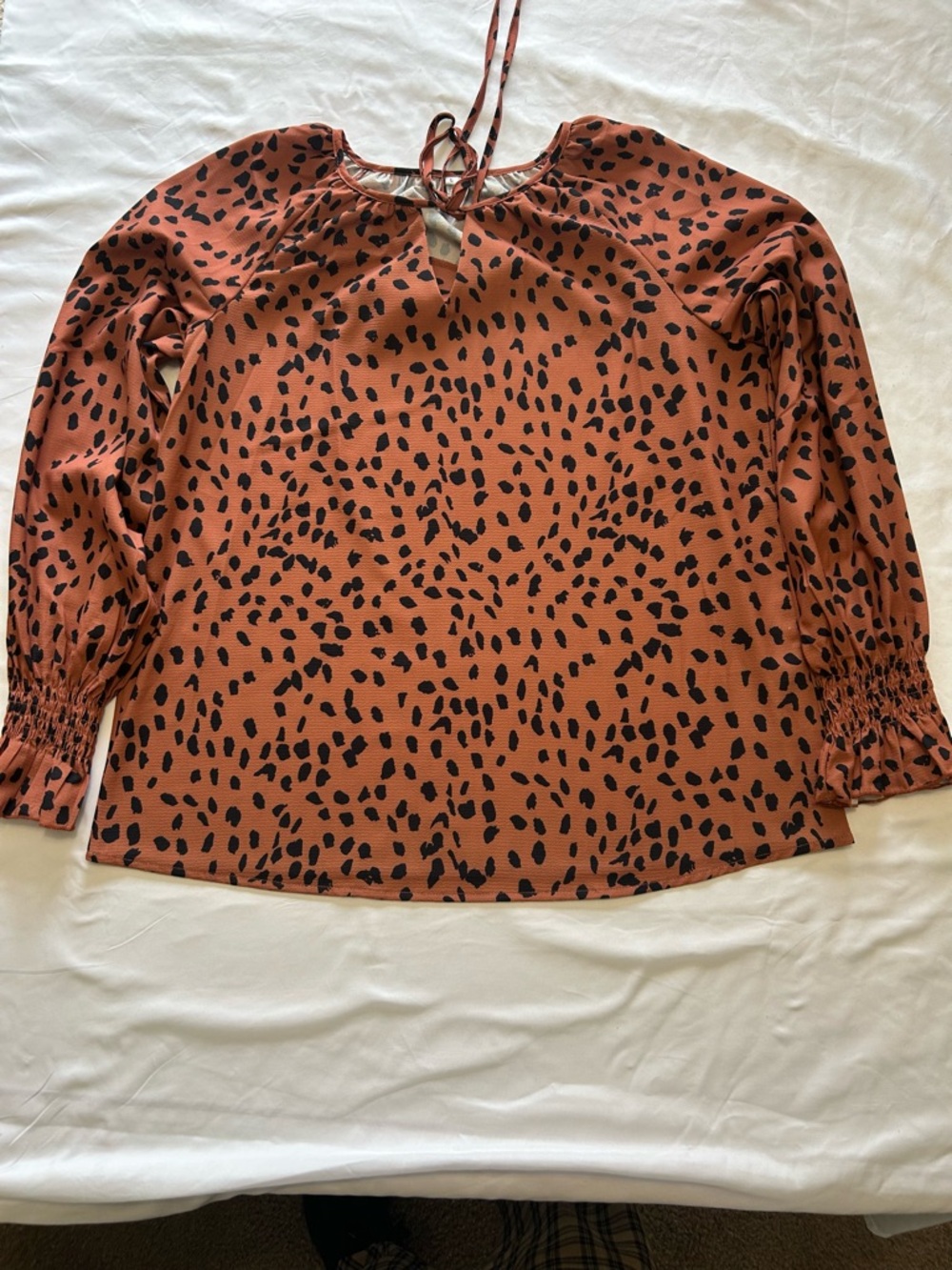 Simple Fun Woven Rust Brown Long-Sleeve Tie-Back Blouse with Black Spot Print